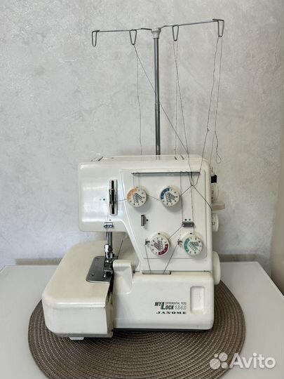 Оверлок janome 134d