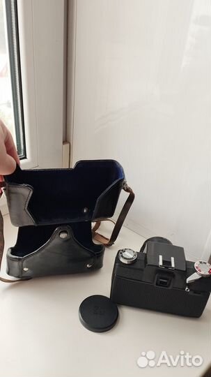 Пленочный фотоаппарат зенит