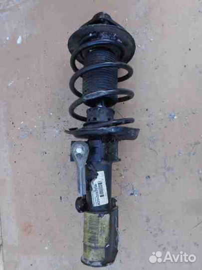 Амортизатор передний R Mercedes C-klasse W204 2043