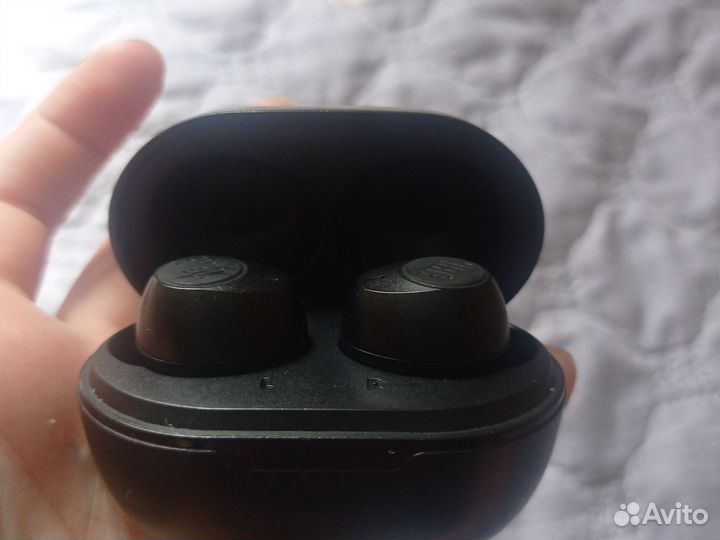 Беспроводные наушники jbl