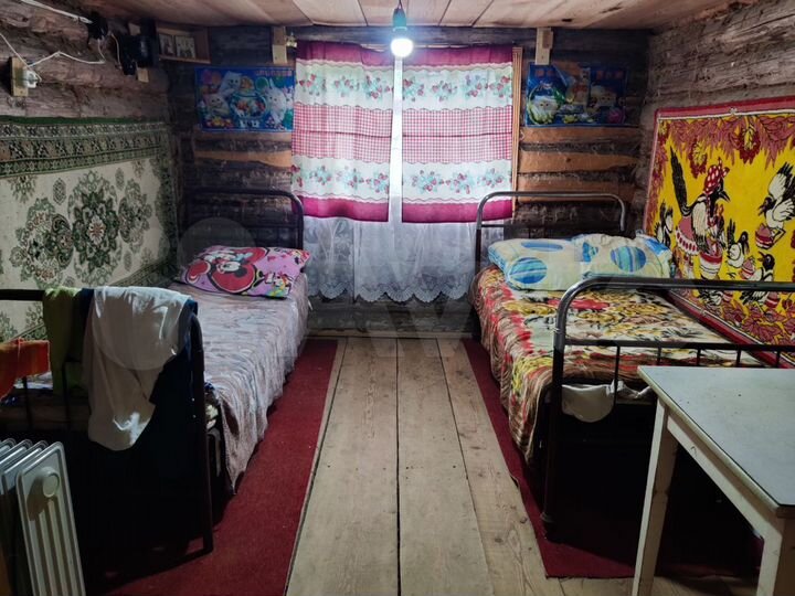 Дом 25 м² на участке 5 сот.