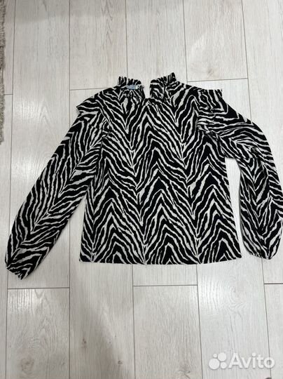 Блузка черно белая