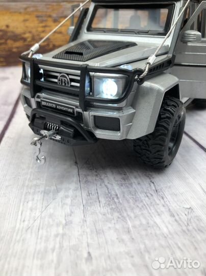 Металлическая машинка мерседес гелик игрушка