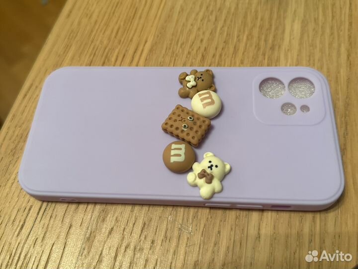 Чехол на iPhone 12
