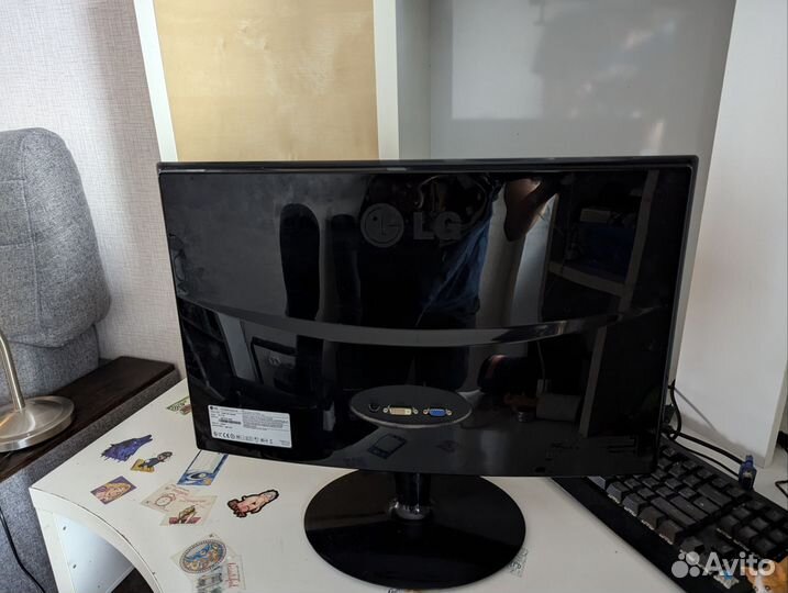 Монитор lg flatron e2240 1080p