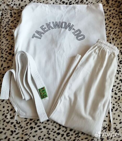 Форма/одежда/тобок для тхэквондо