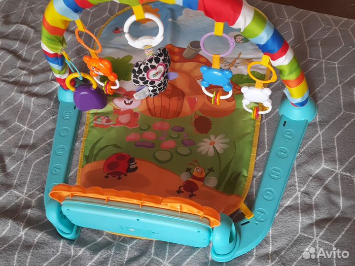 Развивающий коврик с пианино