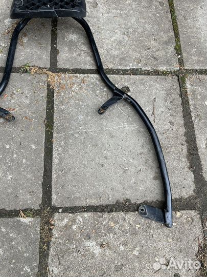 Кофр, крепление для кофра на Sym 400 I