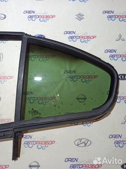 Форточка двери задняя левая Skoda Octavia A5 1.6