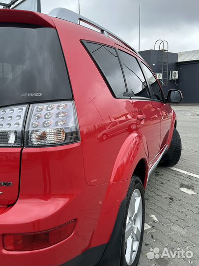 Mitsubishi Outlander 3.0 AT, 2007, 275 029 км