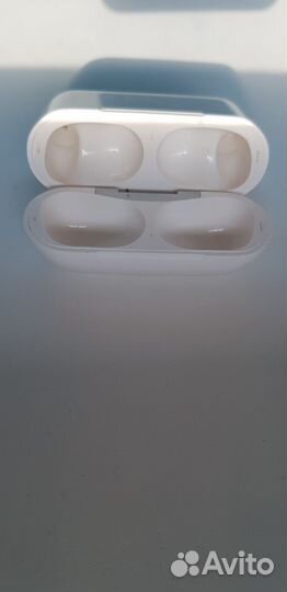 Кейс AirPods оригинал