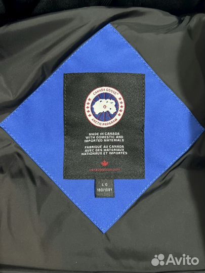 Оригинальная жилетка Canada goose