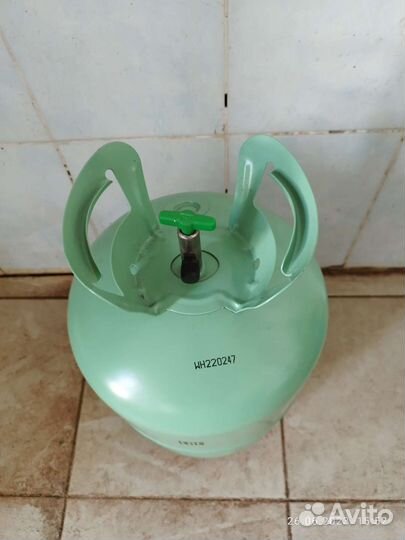 Пустые баллоны из под фреона