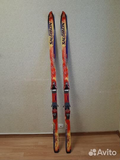 Горные лыжи salomon 180