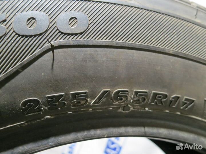 Hankook IceBear W300 235/65 R17 101K