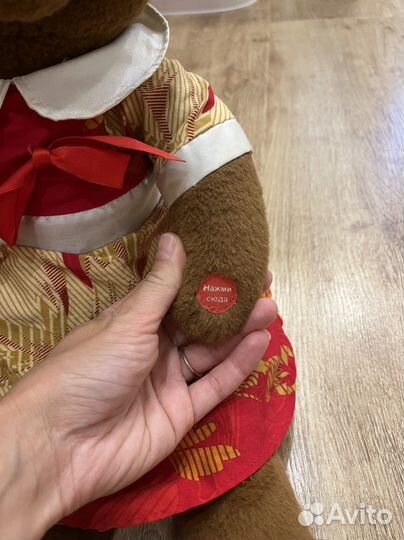 Поющая и танцующая игрушка медведица