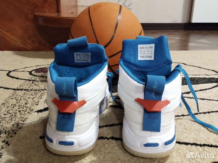 Кроссовки мужские баскетбольные