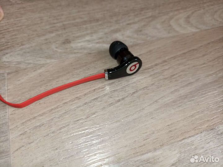 Наушники Beats