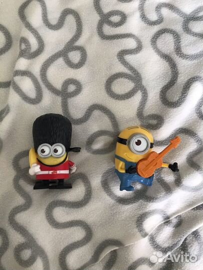 Миньоны из макдональдса