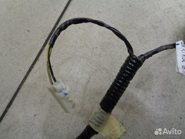 Проводка салона Mazda 3 BK 2003-2009