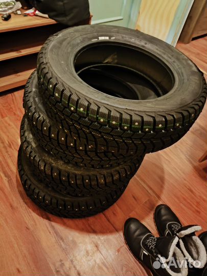 Viatti Brina Nordico V-522 175/65 R14