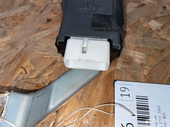 Блок управления люком Toyota Land Cruiser Prado