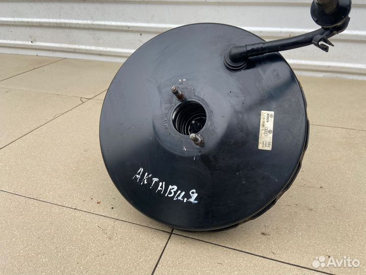 Тормозной вакуум Skoda Octavia 1 (A4)