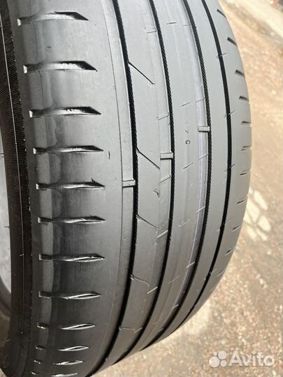 Nokian Tyres Hakka Black 2 SUV 285/50 R20 116W