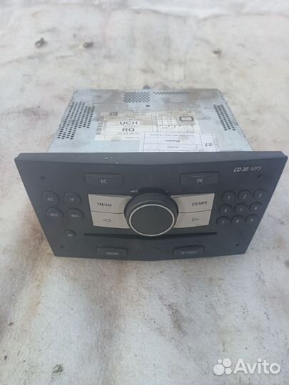 Штатная магнитола Opel Astra H / zafira b