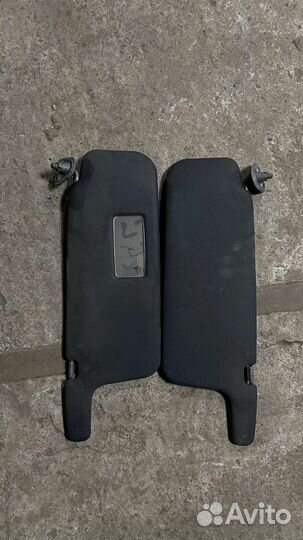 Солнцезащитный козырек carina e