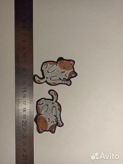 Термоклеевая нашивка. Термоаппликация на одежду