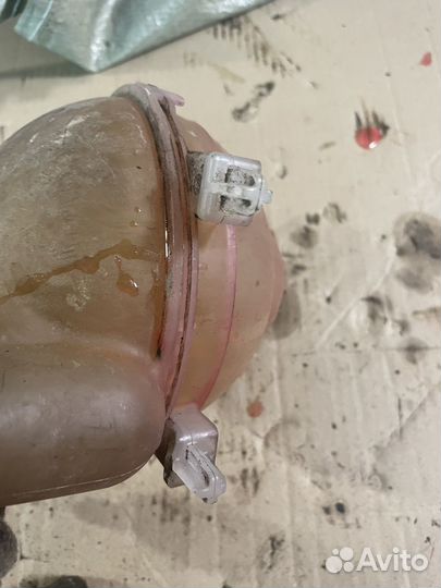 Расширительный бачок ep6 peugeot 308