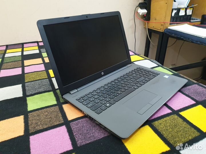Ноутбук HP 250 G6(i3 -7020U, full HD)