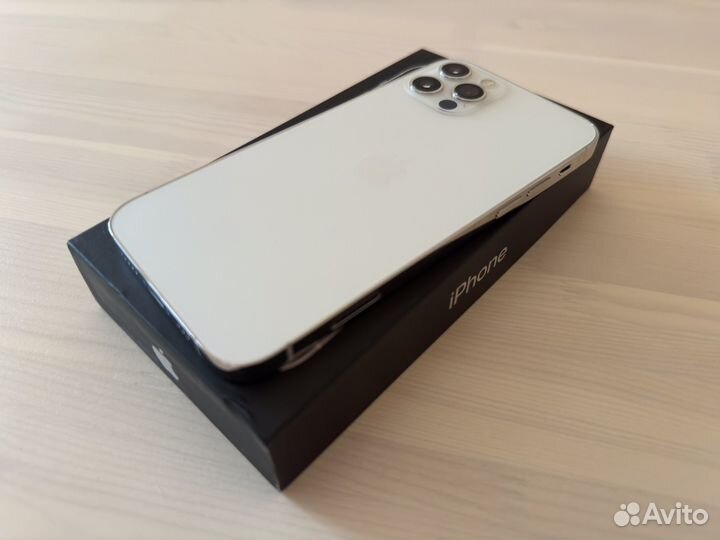 iPhone 12 Pro, 256 ГБ