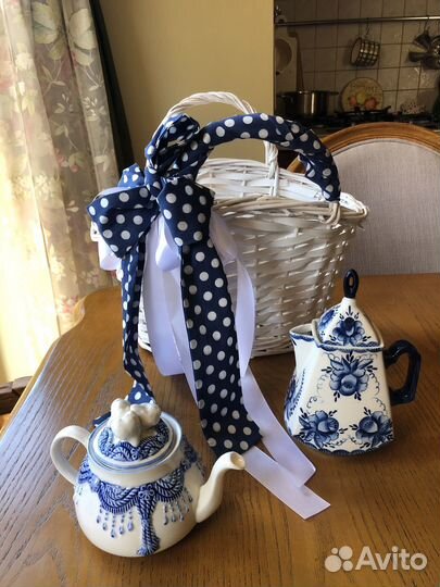 Чайник заварочный фарфоровый маленький