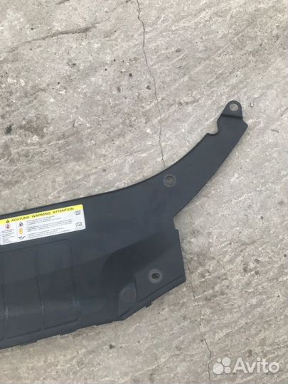 Накладка на телевизор Audi Q5