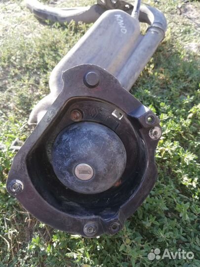 Заливная горловина Рено Клио 2