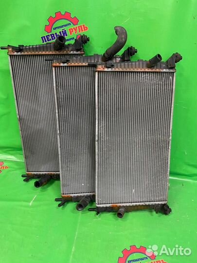 Радиатор двигателя Ford Focus 2 2004-2011