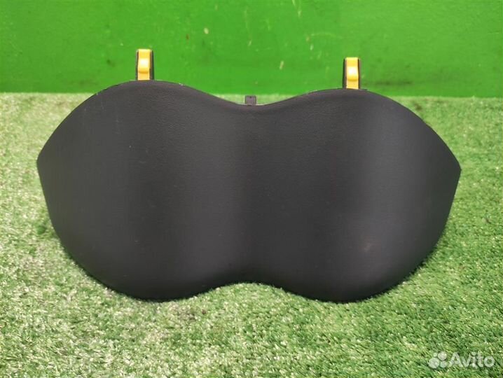 Накладка торпедо Toyota Auris E150 2009