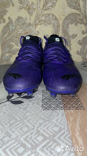 Футбольные бутсы puma future