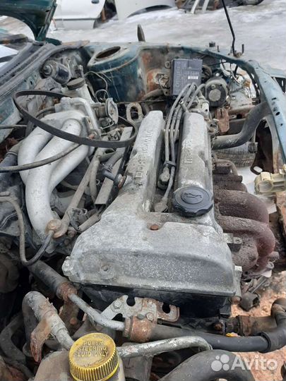Двигатель Mazda 323 1997 года 1.5