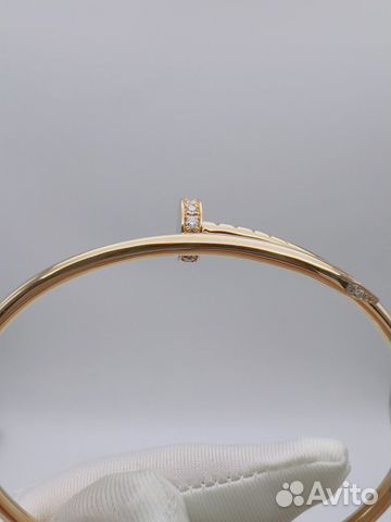 Золотой браслет cartier small с бриллиантами