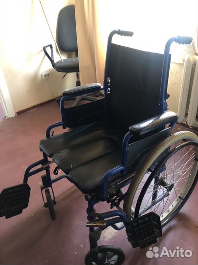 Инвалидная коляска