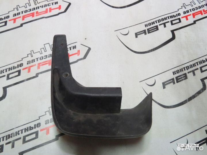 Брызговик mazda demio DW3W DW5W задний правый