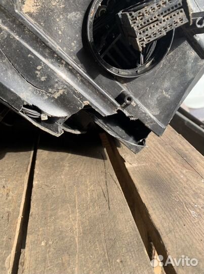 Фара левая volkswagen tiguan 2