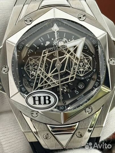 Часы Hublot Big Bang Sang Bleu