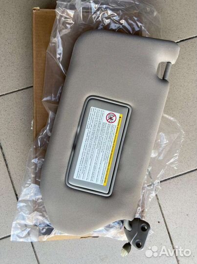Солнцезащитный козырек infiniti jx35, правый