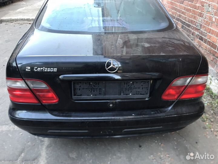 Крышка багажника на мерседес w208 CLK