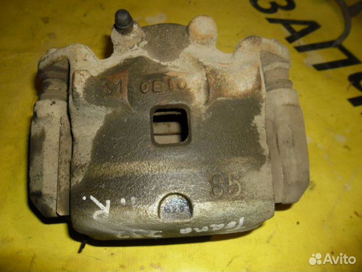 Суппорт тормозной передний правый Nissan Teana