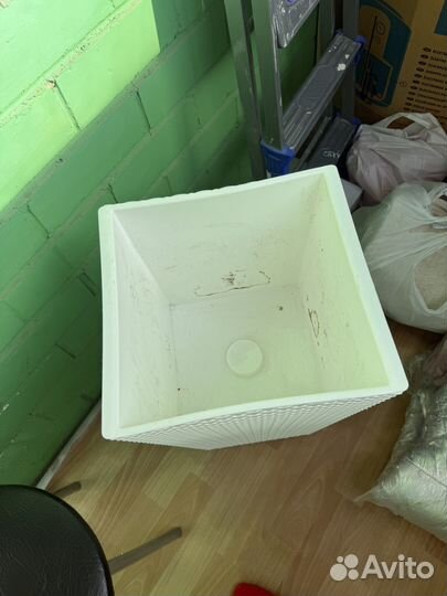 Кашпо для цветов